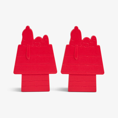 Two Pack View | Snoopy Doghouse Ice Block 2-Pack::::Comes with 2 ice blocks