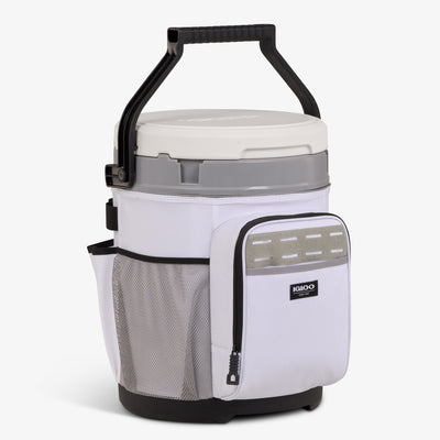 Angle View | Marine 20 Qt Cooler Bucket::::Bail handle w/lid locking feature