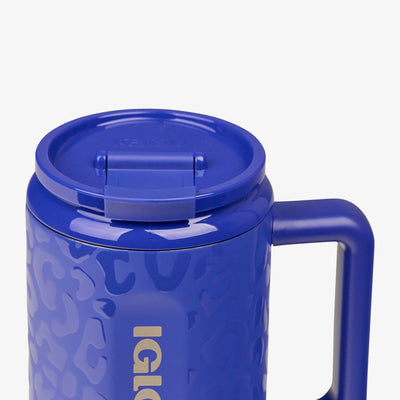 Lid Closed View | NFL 32 Oz Leopard Flip ‘n’ Sip Travel Mug::Rams::Leakproof lid & leak-resistant straw