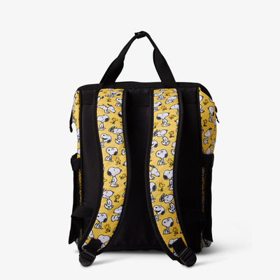 Backpack Straps View | Snoopy & Woodstock 24-Can Backpack::::Adjustable, padded shoulder straps