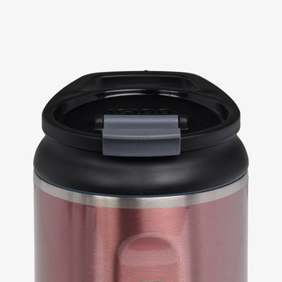 Lid View | 32 Oz Flip ‘n’ Sip Tumbler::Modern Flamingo::Retention: Up to 24hrs cold / 6hrs hot*