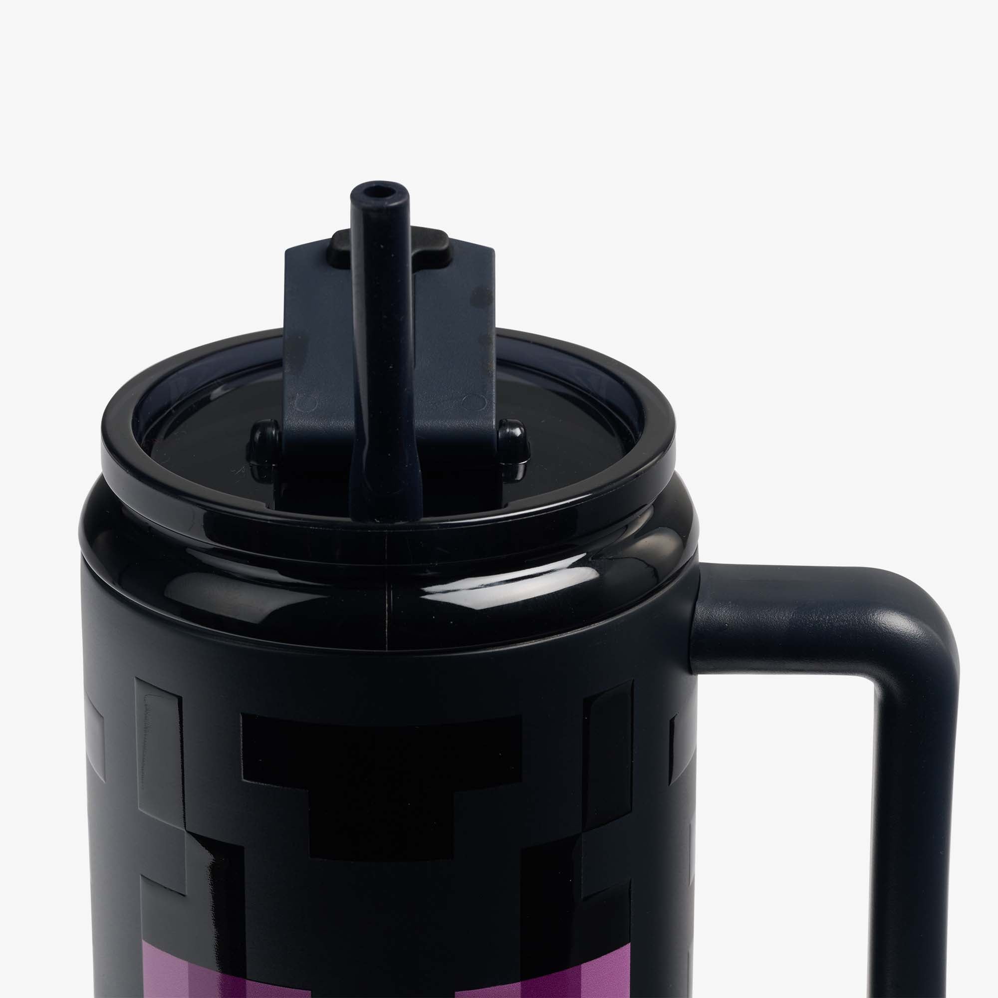 Minecraft Enderman 32 Oz Travel Mug | Igloo