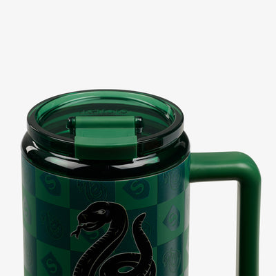 Lid Closed View | HARRY POTTER HOGWARTS™ House 32 Oz Travel Mug::Slytherin::Leakproof flip ‘n’ sip lid