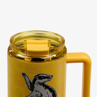 Lid Closed View | HARRY POTTER HOGWARTS™ House 32 Oz Travel Mug::Hufflepuff::Leakproof flip ‘n’ sip lid