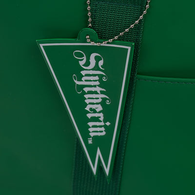 Keychain View | HARRY POTTER HOGWARTS™ House 26-Can Tote Cooler::Slytherin::Keychain w/house name