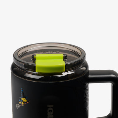 Lid Closed View | Snoopy Halloween 15 Oz Coffee Mug::::Leakproof flip ‘n’ sip lid
