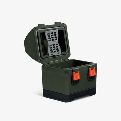 Igloo Coolers | Gripper CoolBox 10 Qt Cooler Jet Carbon