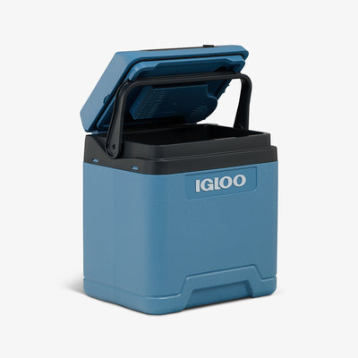 Open View | IE27 Thermoelectric Cooler::::Swing-up handle also locks lid