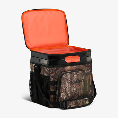 Top Compartment View | Realtree APX® Cool Fusion 26-Can Cooler Bag::::MaxCold insulation  