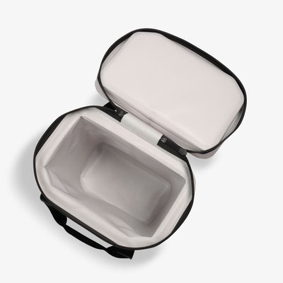 Interior View | Trailmate® 32-Can Backpack::Bone::MaxCold Ultra insulation