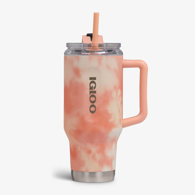 Front View | 32 Oz Flip ‘n’ Sip Travel Mug::Apricot::Up to 48hrs cold / 8hrs hot*