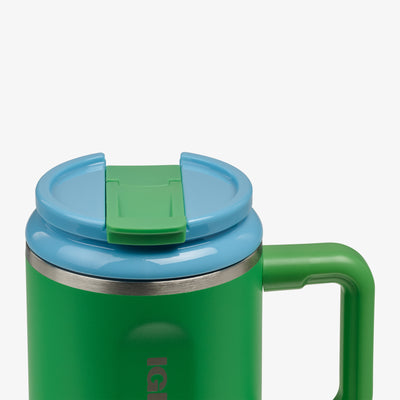 Lid Closed View | Kids Lunch 18 Oz Travel Mug::Retro Green::Leakproof lid