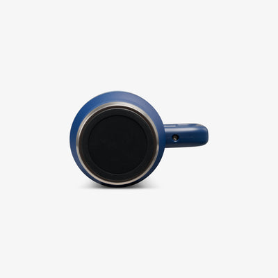 Bottom View | Kids Lunch 18 Oz Travel Mug::Classic Navy::Built-in coaster