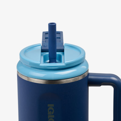 Straw View | Kids Lunch 18 Oz Travel Mug::Classic Navy::Flip straw w/protective cover