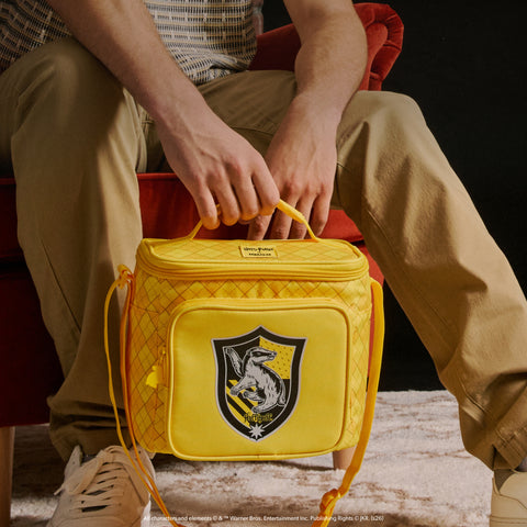 Lifestyle View | HARRY POTTER HOGWARTS™ House Square Lunch Cooler::Hufflepuff::