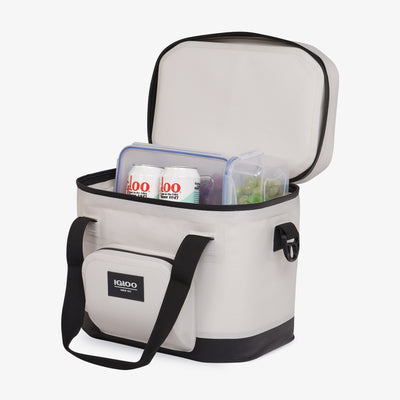 https://www.igloocoolers.com/cdn/shop/products/00062200-P1.jpg?v=1678830141&width=400